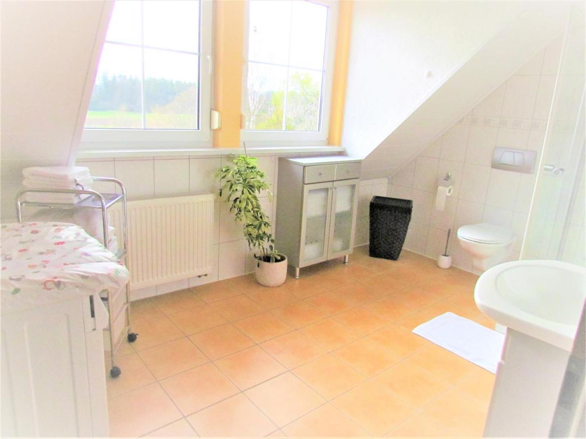 Apartamento Unser Domicil Am Radweg Fronreute Exterior foto